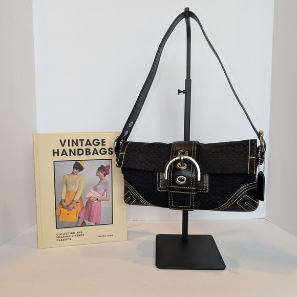Vintage Coach Soho Hobo Canvas Signature Demi Jacquard Flap Black Handbag - 3628 - Picture 1 of 11